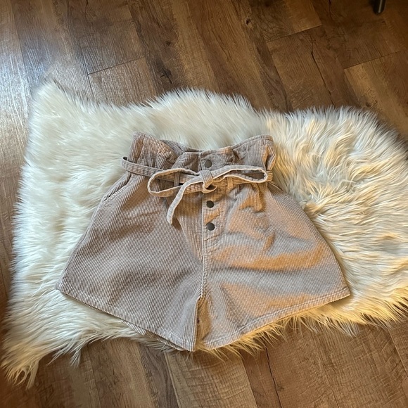 BÖHME Corduroy High Waisted Paper Bag Shorts In Taupe - Picture 2 of 5